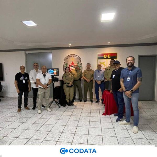 codata-entrega-microcomputadores-ao-centro-de-educacao-da-policia-militar-da-paraiba.jpg