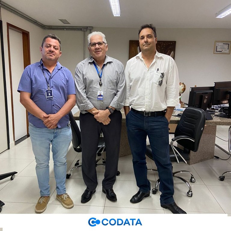 CODATA e UpLink discutem projetos na área de provimento de internet